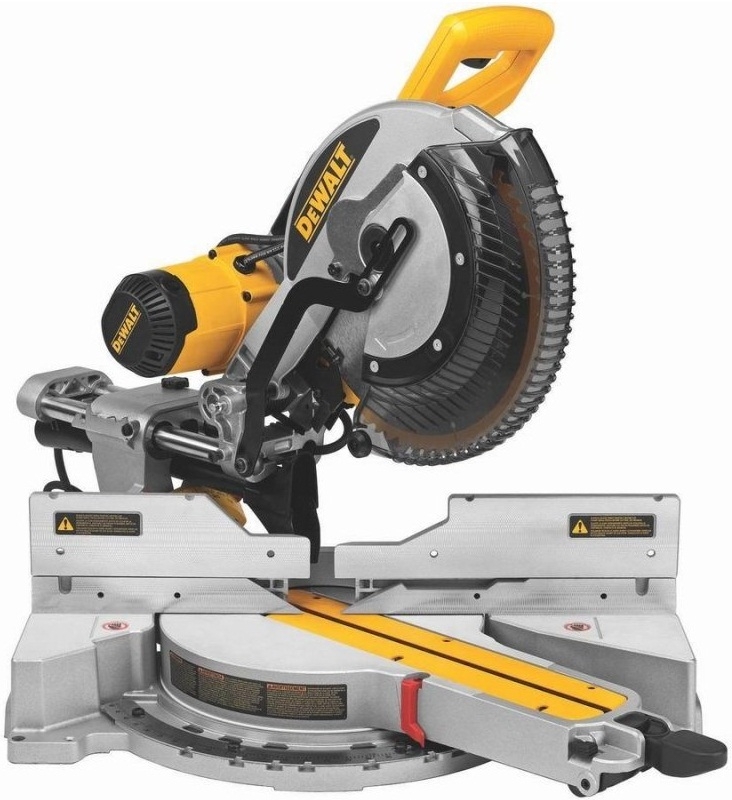 Настолни циркулярни триони DeWALT