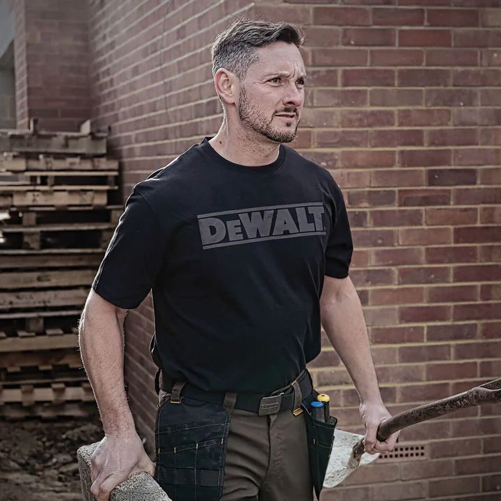 Тениска DeWALT Oxside, черна (DWC52-001)