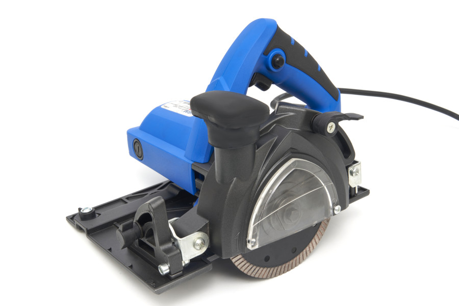 HBM H130614 Ръчен циркуляр за сухо и мокро рязане с линеал 1400 W 3x500 мм с аксесоари