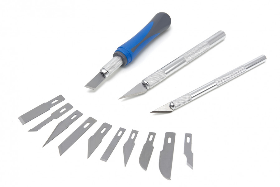 Ръчни инструменти / Макетни ножове / Комплект резци за дърворезба HBM 10692, 16 части