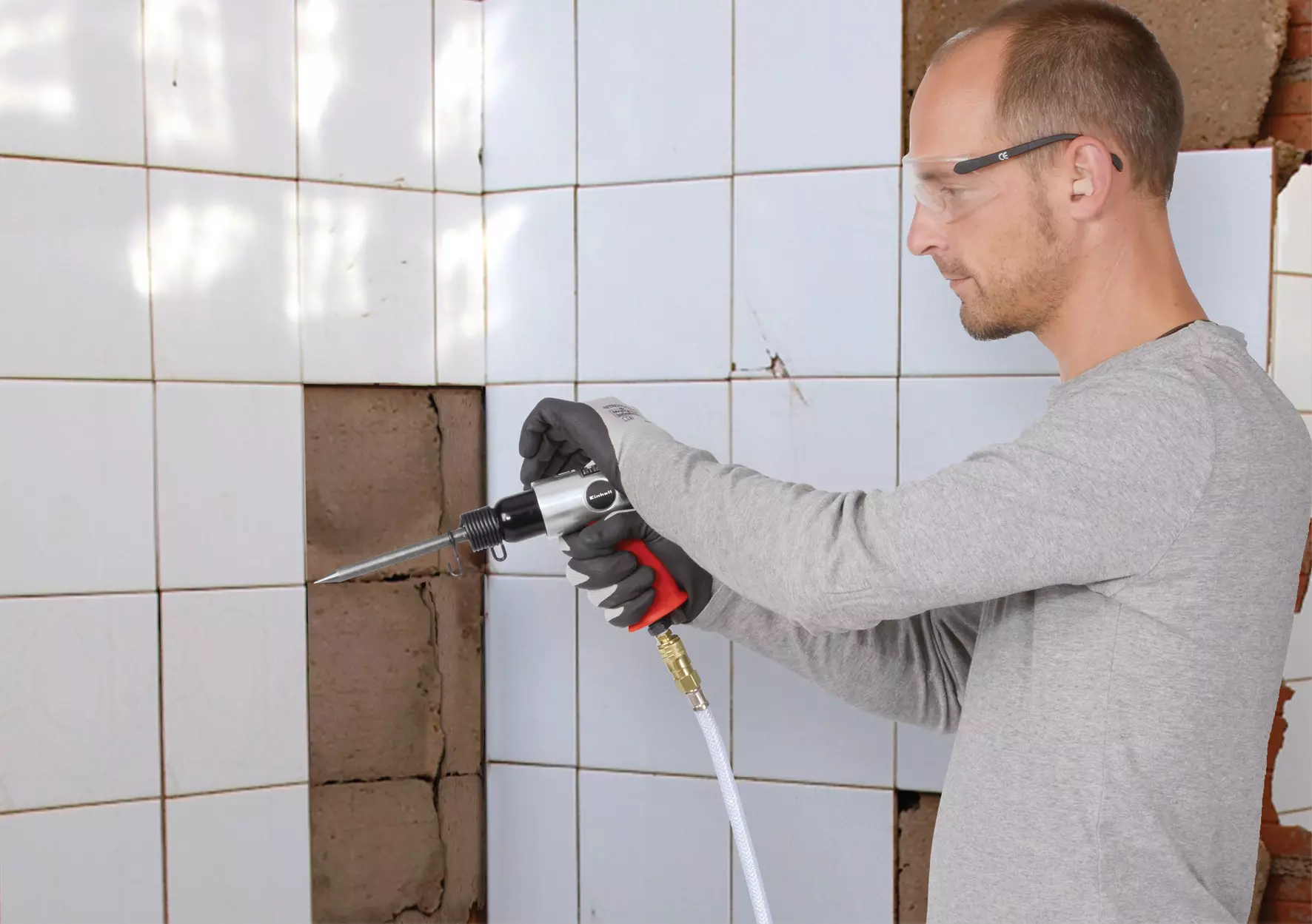 Електрически компресор Einhell TC-AC 420/50/10 V, 2200 W, 420 л/мин, 10 бара, 50 л (4010495) - от Etools.bg Електрически компресор Einhell TC-AC 420/50/10 V, 2200 W, 420 л/мин, 10 бара, 50 л (4010495)