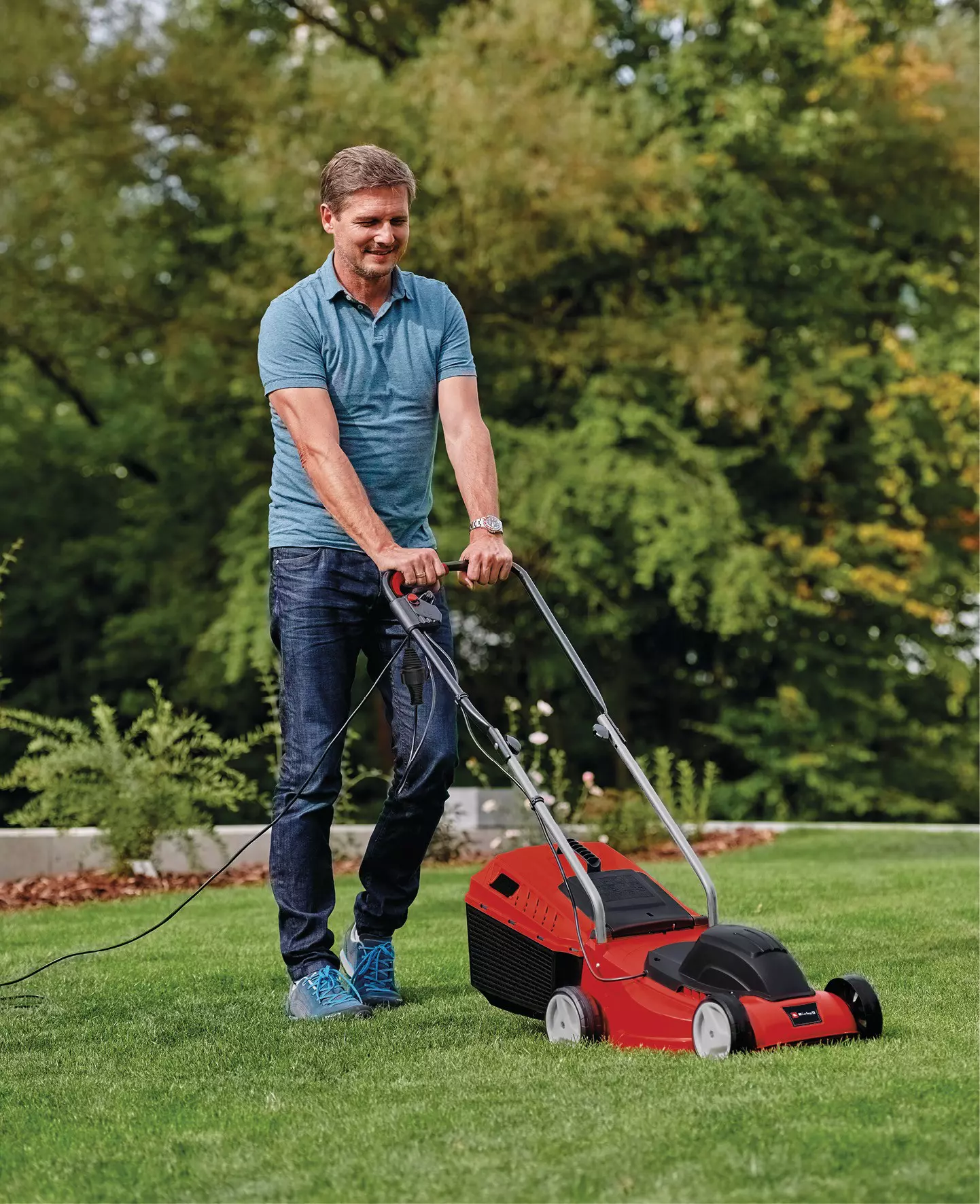 Електрическа косачка Einhell GC-EM 1032, 1000 W, 32 см, 30 л (3400257)