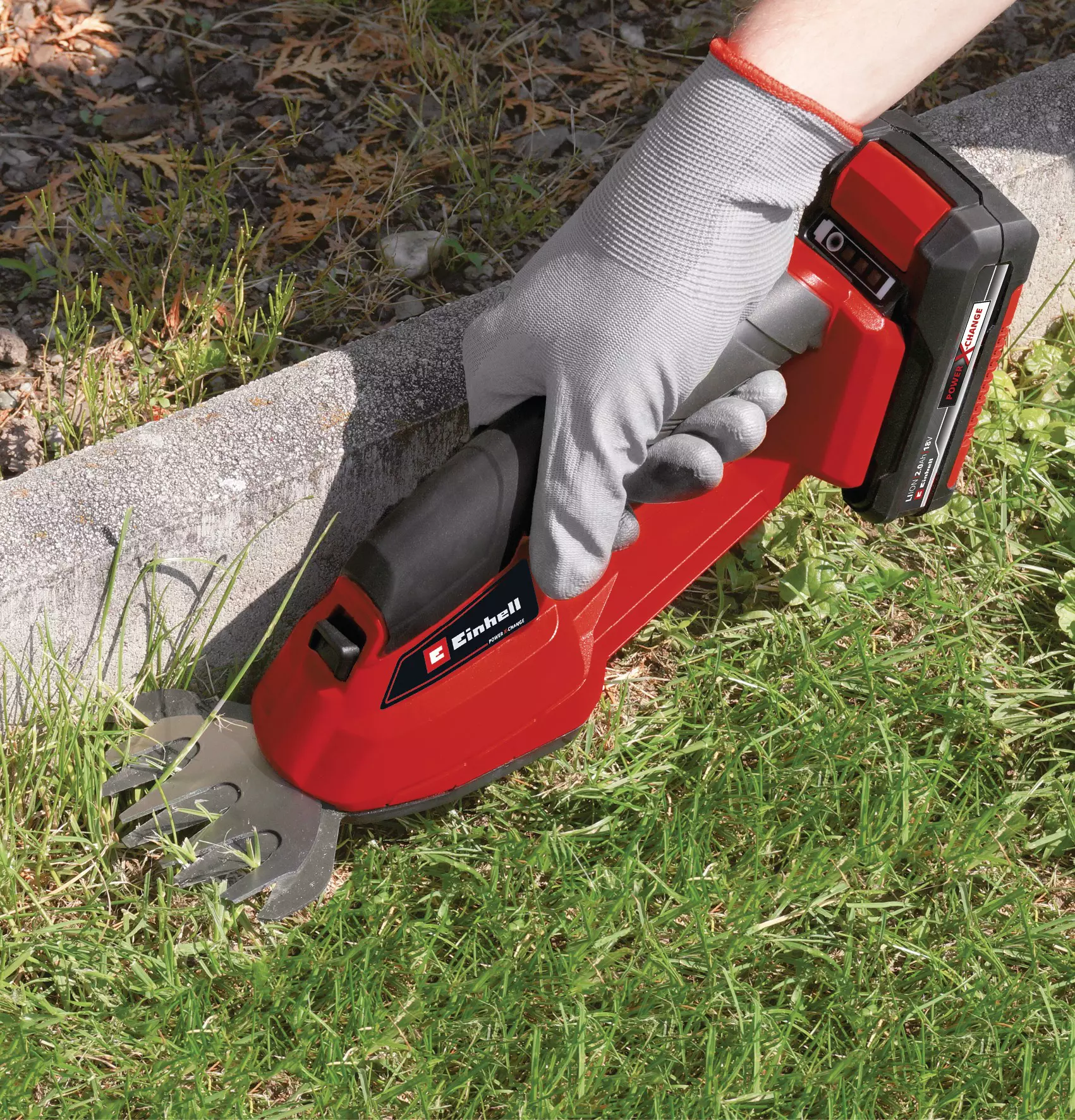 Акумулаторен храсторез Einhell GE-CG 18 Li - Solo Power X-Change, 18 V, 100 мм, без батерии и зарядно устойство (3410370) - от Etools.bg Акумулаторен храсторез Einhell GE-CG 18 Li - Solo Power X-Change, 18 V, 100 мм, без батерии и зарядно устойство (3410370)
