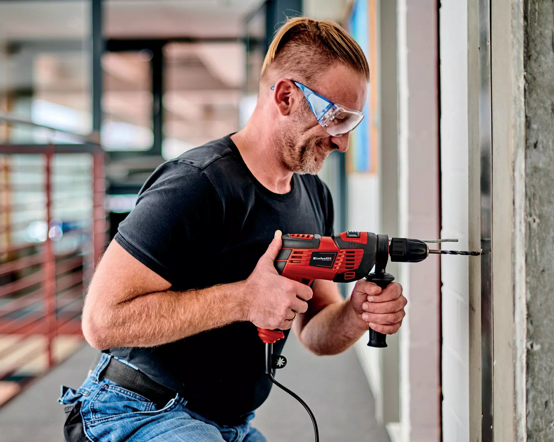 Електрическа ударна бормашина Einhell TC-ID 720/1 E, 720 W, 1.5-13 мм (4259848) - от Etools.bg Електрическа ударна бормашина Einhell TC-ID 720/1 E, 720 W, 1.5-13 мм (4259848)