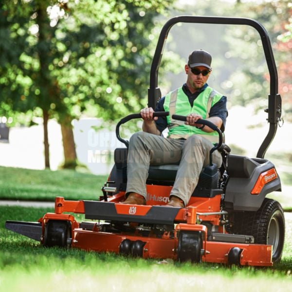 Бензинова тракторна косачка Husqvarna Zero Turn Z454 x, 22.5 к.с, 137 см (970576401)