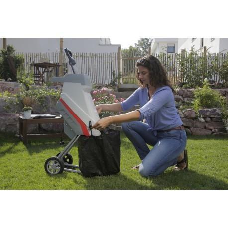 Електрическа дробилка за клони MTD IKRA IMH 2500, 2500 W, 45 мм (12007) - от Etools.bg Електрическа дробилка за клони MTD IKRA IMH 2500, 2500 W, 45 мм (12007)