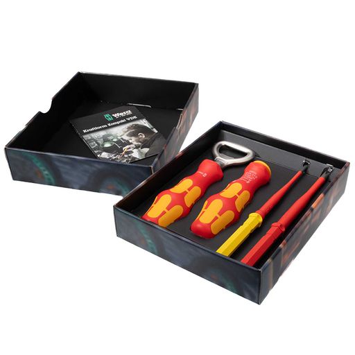 Комплект електрически отвертки Wera Kraftform Kompakt VDE, 1000V VDE, SB/PH и отварачка 4 бр. - от Etools.bg Комплект електрически отвертки Wera Kraftform Kompakt VDE, 1000V VDE, SB/PH и отварачка 4 бр. (05135816001)