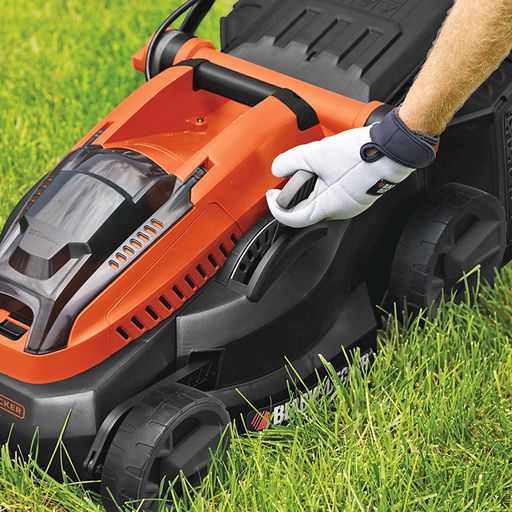 Акумулаторна косачка Black & Decker CLM3820L1, 36 V, 2 Ah, 380 мм, 250 м2