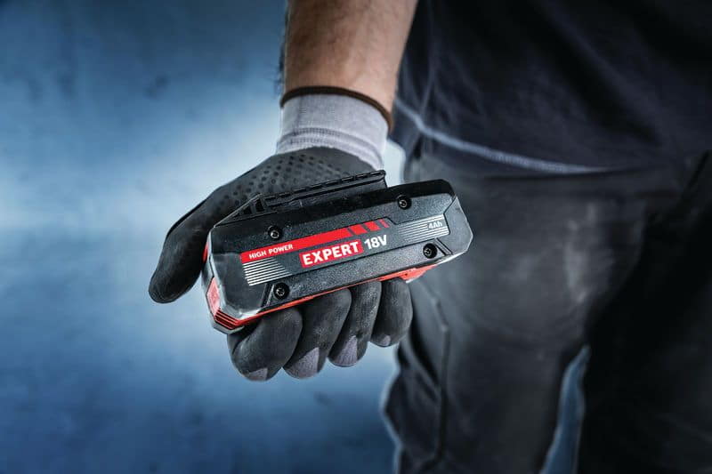 Стартов комплект батерия и зарядно Bosch Professional Expert EXBA18V-40 + GAL 12V/18V-80, 18 V, 4 Ah (1600A0373M)