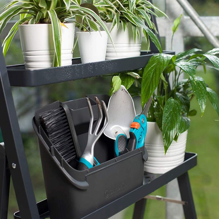 Кутия с градниски инструменти Gardena Balcony Box, 5 части (08991-20) - от Etools.bg Кутия с градниски инструменти Gardena Balcony Box, 5 части (08991-20)