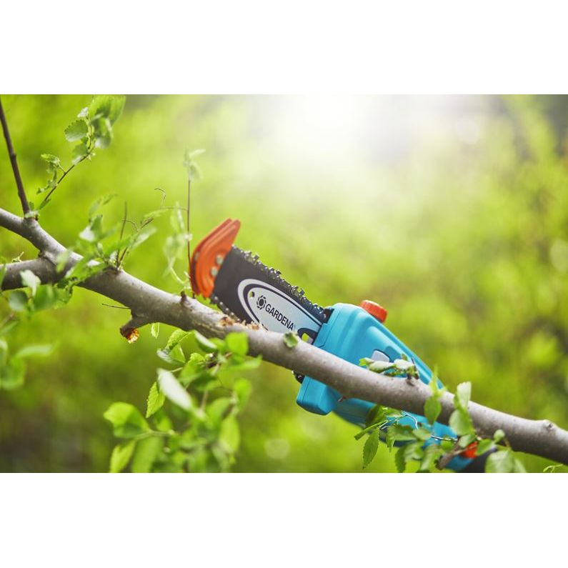 Акумулаторна телескопична кастрачка Gardena TCS 20/18V P4A, 18 V, 20 см (14770-20)