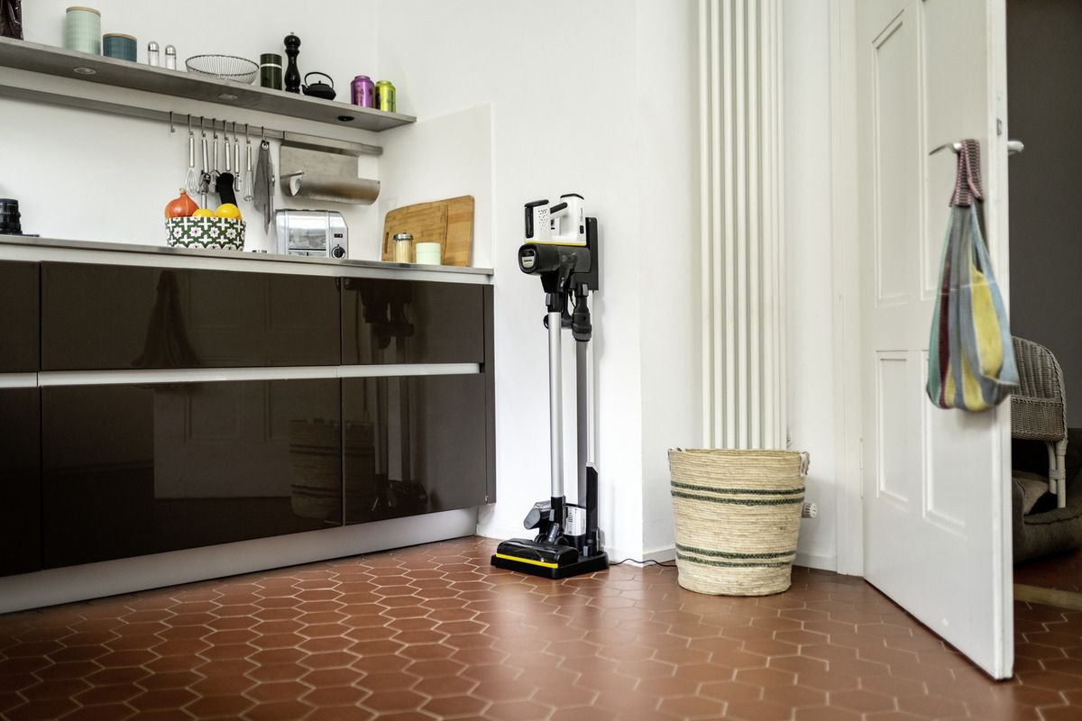 Стойка за прахосмукачка за VC 6, VC 7 Karcher, 938 мм (2.863-089.0)