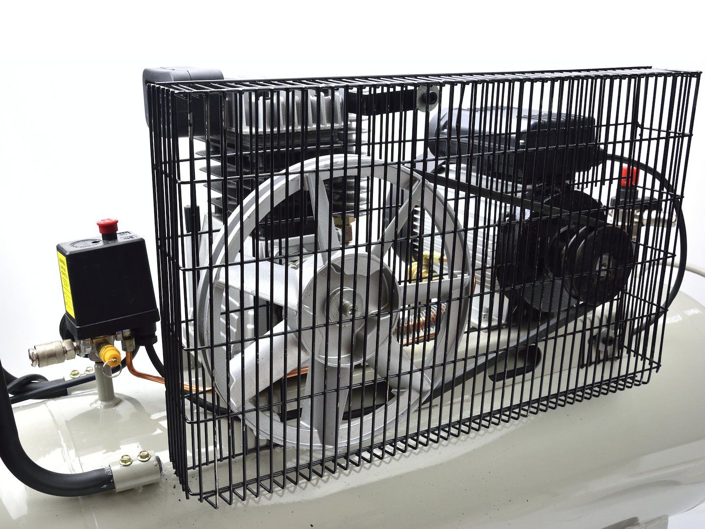 Бензинов монофазен маслен компресор тип Z Geko G80303, 1500 W, 390 л/мин, 8 бара, 100 л