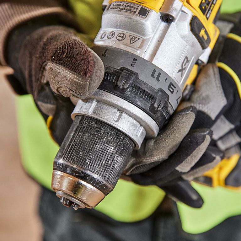 Акумулаторен ударен винтоверт DeWALT DCD1007WW1T, 18 V, 8 Ah, 169 Nm, 1.5-13 мм