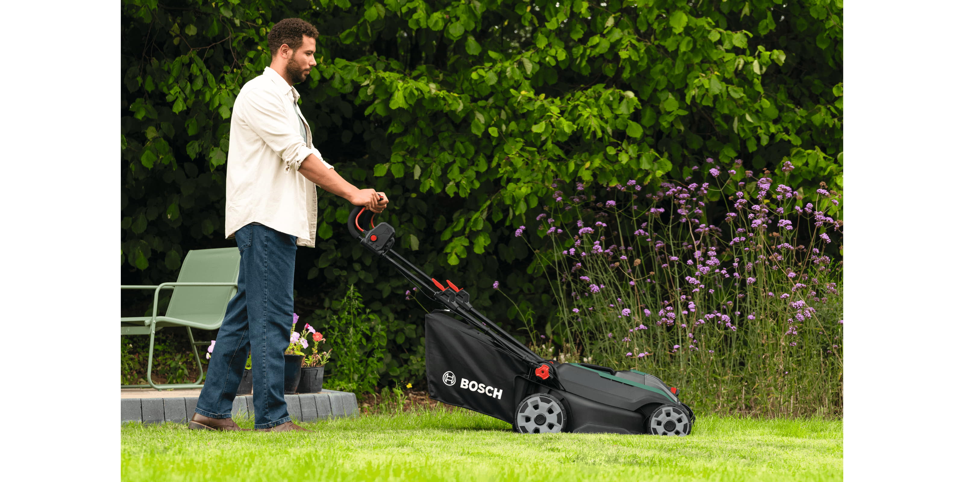 Акумулаторна косачка за трева Bosch Rotak 18V2-43, 2х18 V, 4 Ah, 43 см, 600 м2, 50 л (06008B9L00)