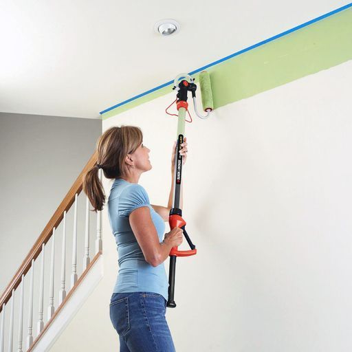 Валяк за боядисване с пълнител за боя Black & Decker BDPR400, ф50 мм - от Etools.bg Валяк за боядисване с пълнител за боя Black & Decker BDPR400, ф50 мм