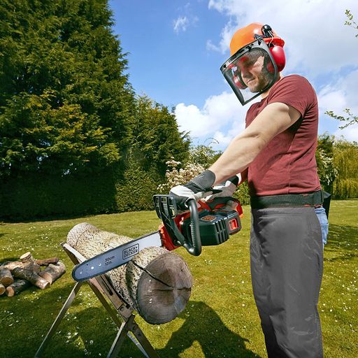 Верижен акумулаторен трион Black & Decker GKC3630L20, 36 V, 2 Ah, 30 см
