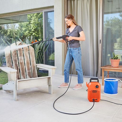 Електрическа водоструйка Black & Decker BEPW1300, 1300 W, 312 л/ч, 110 бар