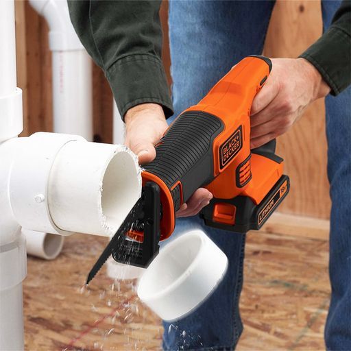 Акумулаторен саблен трион Black & Decker BDCR18M1, 18 V, 4 Ah, 3000 ход/мин, 22 мм - от Etools.bg Акумулаторен саблен трион Black & Decker BDCR18M1, 18 V, 4 Ah, 3000 ход/мин, 22 мм