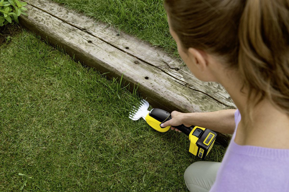 Акумулаторна ножица за трева и храсти Karcher GSH 18-20 Battery, 18 V, 10/12 см, без батерии и зарядно устройство