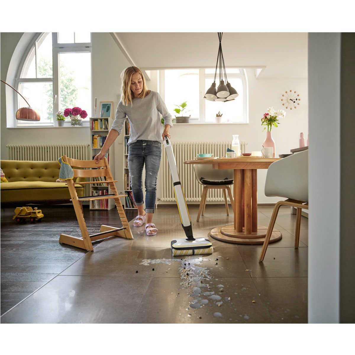 Акумулаторна подочистачка Karcher FC 7 Cordless *EU, 25 V, 2.85 Ah, 300 мм, с батерия и зарядно