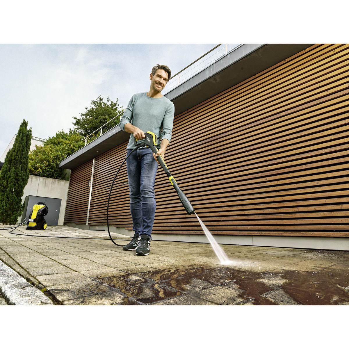 Електрическа водоструйка Karcher K 5 Premium Smart Control Flex Black, 2100 W, 500 л/ч, 145 бара - от Etools.bg Електрическа водоструйка Karcher K 5 Premium Smart Control Flex Black, 2100 W, 500 л/ч, 145 бара