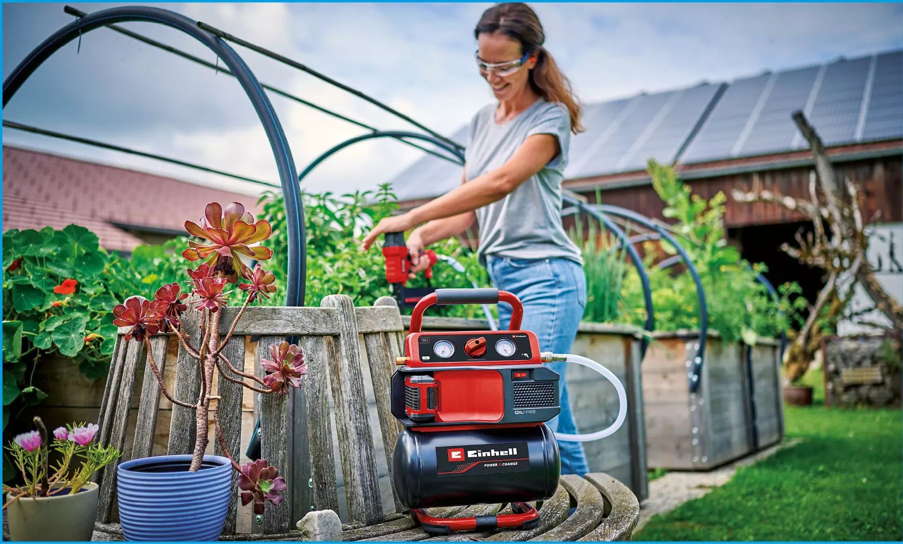 Акумулаторен компресор Einhell TE-AC 18/75 Li OF-Solo, 18 V, 8 бара, без батерии и зарядно устройство (4020410) - от Etools.bg Акумулаторен компресор Einhell TE-AC 18/75 Li OF-Solo, 18 V, 8 бара, без батерии и зарядно устройство (4020410)