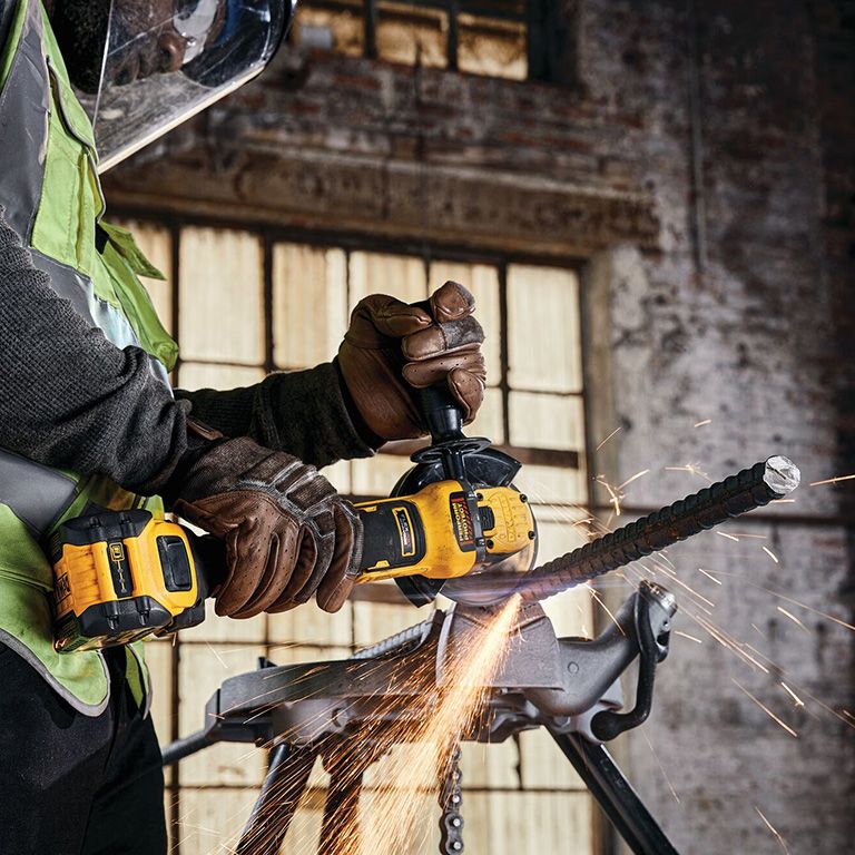 Акумулаторен ъглошлайф DeWALT DCG409VSN, 18 V, 125 мм, 3000-9000 об/мин, без батерии и зарядно устройство