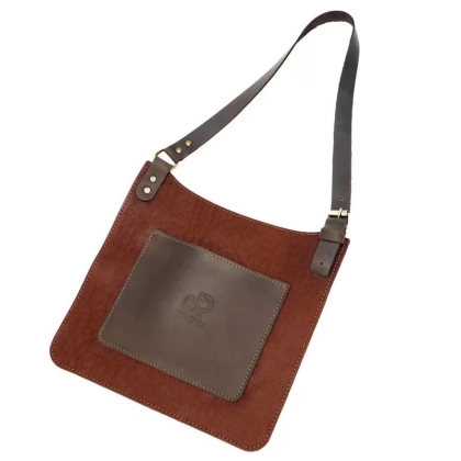 Предпазен кожен нагръдник - дърворезбарски BeaverCraft AP5, 22x24 см
