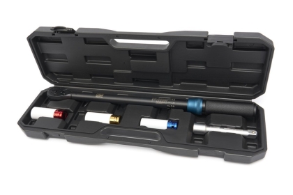 Динамометричен ключ HBM H134500, 1/2", 40-210 Nm, с 3 вложки и удължител