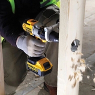 DEWALT DT4581-QZ Фрезер за дърво челно-цилиндричен за панти SP с водач ф45 мм