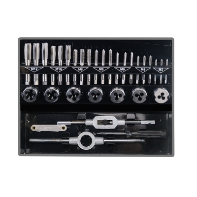 Комплект метчици и плашки Bormann Pro BHT7828, М 3х12, 32 броя (075325)