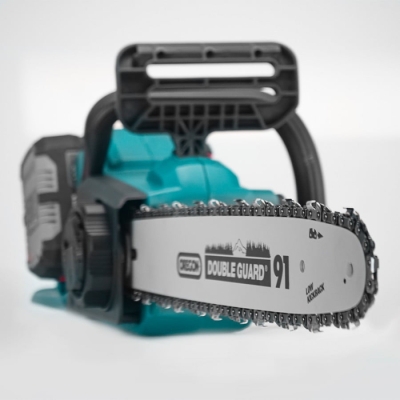 Акумулаторен верижен трион Bormann Pro BBP4500, 40 см, 2х20 V, без батерии и зарядно устройство (036432)