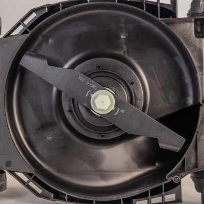Акумулаторна безчеткова косачка Bormann Pro BBP4160, 20 V, 4 Ah, 32 см, 30 л (078609 032960 032977)