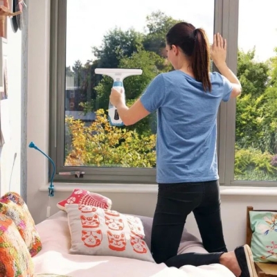 Уред за почистване на прозорци Black&Decker WW100 , 3,6 V, 280 мм