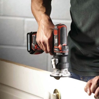 Глава за многофункционален инструмент оберфреза Black & Decker Multievo MTRT8