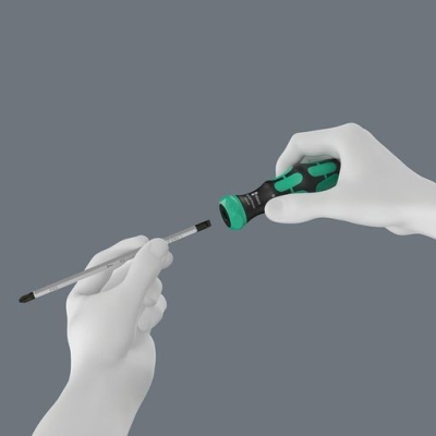 Комплект отвертка със сменяеми накрайници двустранна Wera Kraftform Kompakt Vario RA, 7 бр. (05051540001)