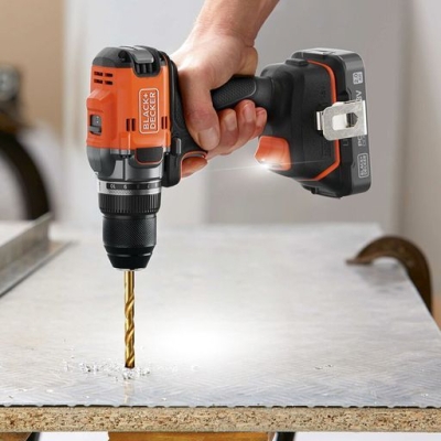 Акумулаторен винтоверт с безчетков двигател Black & Decker BLD682XN, 18 V, 50 Nm, 13 мм, без батерии и зарядно устройство