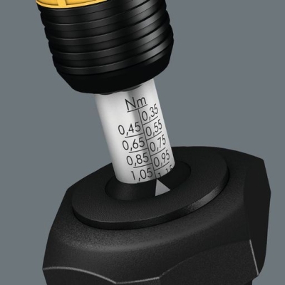 Динамометрична отвертка с държач за битове Wera Kraftform 7400, 1/4"x142 мм, 0.1-0.34 Nm (05074770001)