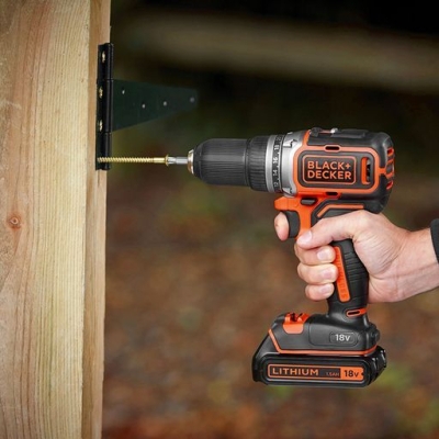 Акумулаторен винтоверт с безчетков двигател Black & Decker BL186KB, 18 V, 1.5 Ah, 52 Nm, 13 мм