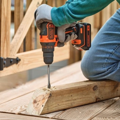 Акумулаторен винтоверт с колекторен двигател Black & Decker BDCDD186B, 18 V, 1.5 Ah, 40 Nm, 10 мм
