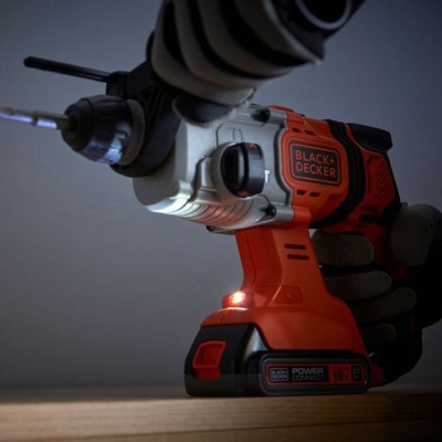 Акумулаторен перфоратор Black & Decker BCD900E2K, SDS-Plus, 18 V, 2.5 Ah, 1.2 J