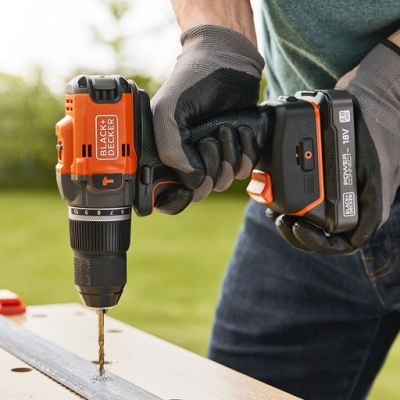 Акумулаторен ударен винтоверт Black & Decker BLD683XN, 18 V, 50 Nm, 13 мм, без батерии и зарядно устройство