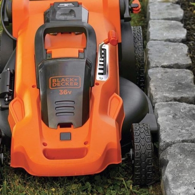 Акумулаторна косачка Black & Decker CLMA4825L2, 36 V, 2.5 Ah, 480 мм, 600 м2