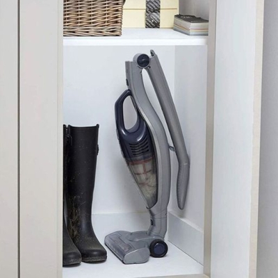 Акумулаторна прахосмукачка за сухо почистване Black & Decker SVB520J W, 18 V, 2 Ah
