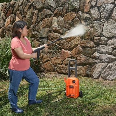 Електрическа водоструйка Black & Decker BEPW1650, 1650 W, 330 л/ч, 120 бар