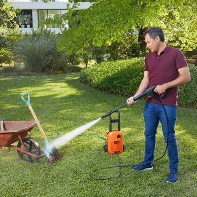 Електрическа водоструйка Black & Decker BEPW1650, 1650 W, 330 л/ч, 120 бар
