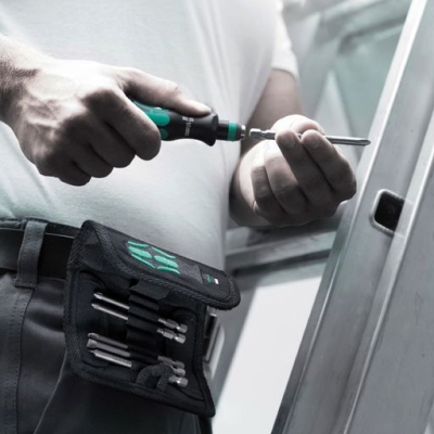 Комплект отвертка с тресчотен механизъм и битове Wera Kraftform Kompakt 62, 32 бр. (05059297001)