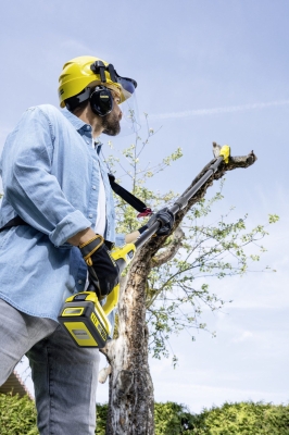 Акумулаторен телескопичен храсторез Karcher PSW 18-20 Battery, 18 V, 2 м, без батерии и зарядно устройство