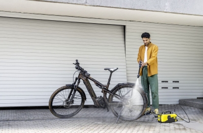 Акумулаторна водоструйка Karcher OC 6-18, 18 V, 200 л/ч, без батерии и зарядно устройство